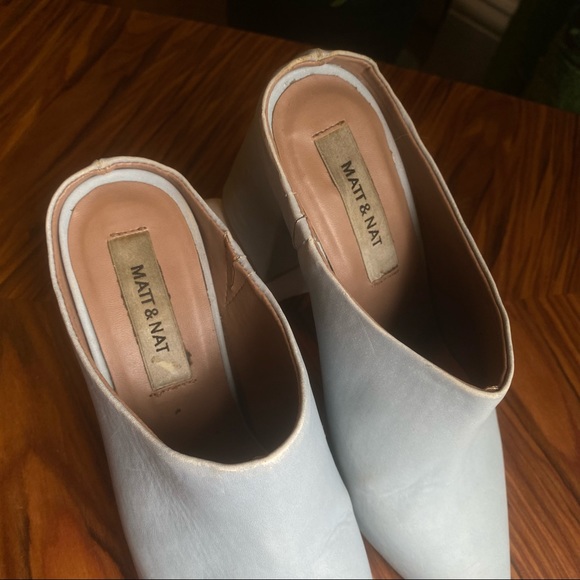 Matt & NAT Vegan JOAN Style Heels 👠 - Picture 3 of 6